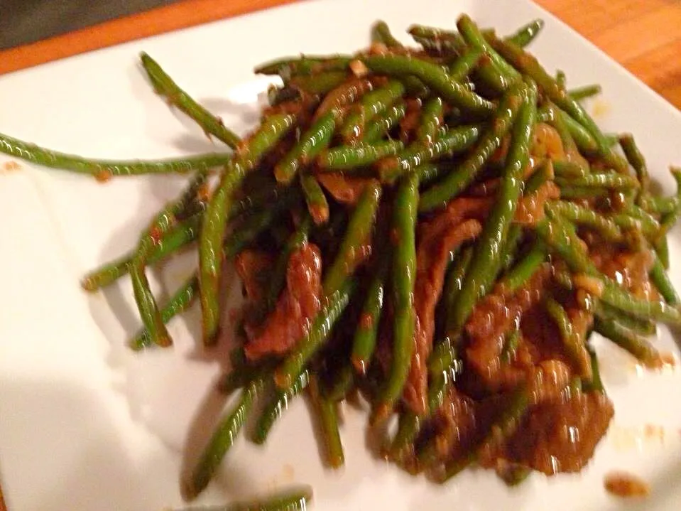 Spicy garlic green beans and beef|Michele Fortunatiさん