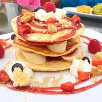 Hot cakes with bananas|Lawrence Angさん