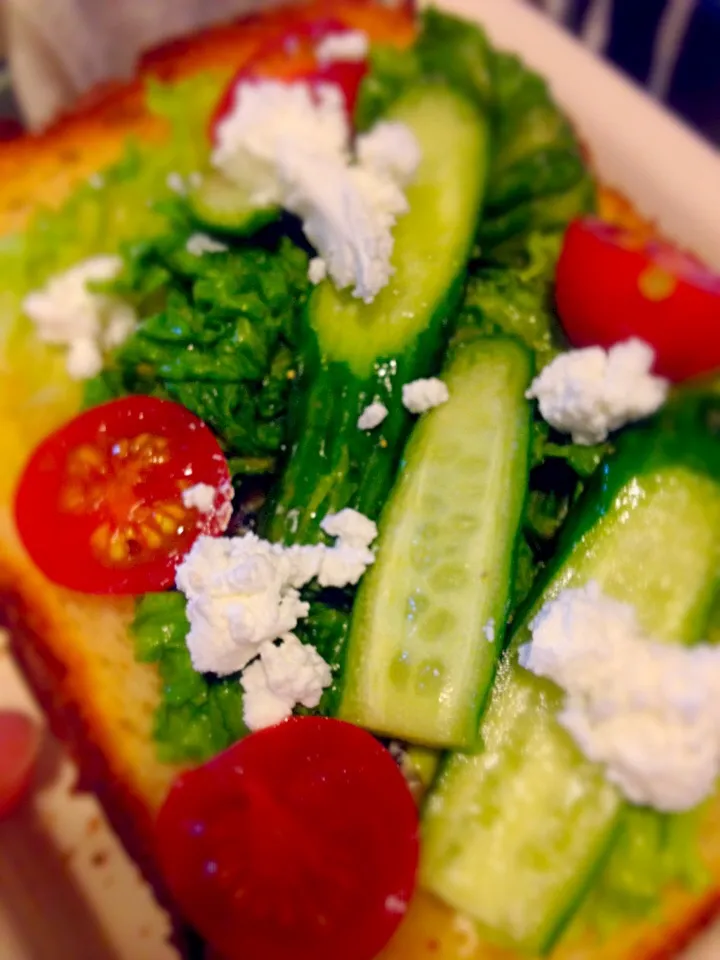 生胡椒を効かせたオープンサンド|MIEKO 沼澤三永子さん