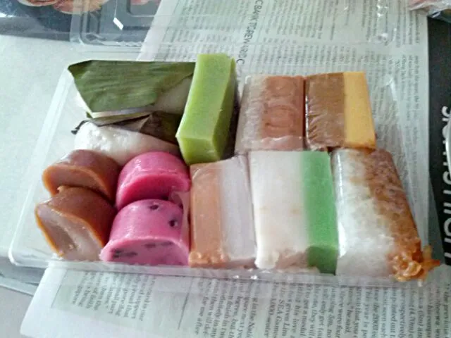 Nyonya kueh citysquare (JB)|Xi wenさん