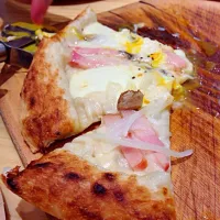 Snapdishの料理写真:Italian pizza...|Arlene Katoさん