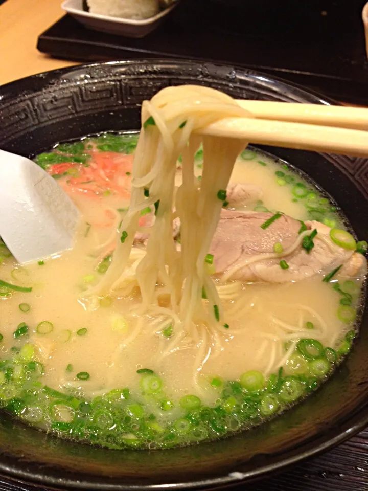 博多ラーメン|初味さん