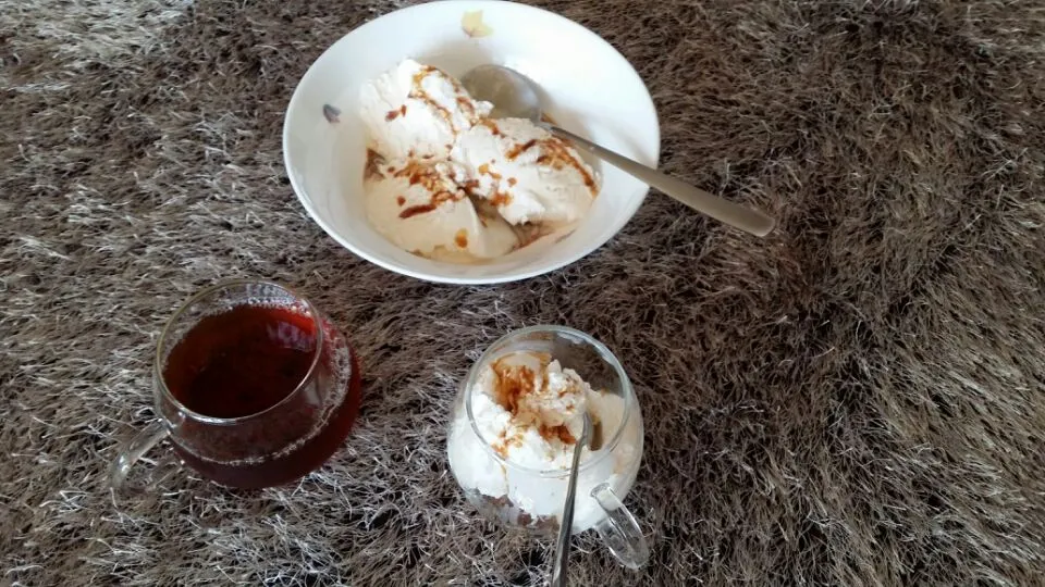 homemade affogato~
my bro made it! 
집에서만든 아포카토~
저희 오빠가 만들어 줬어요!|changeさん