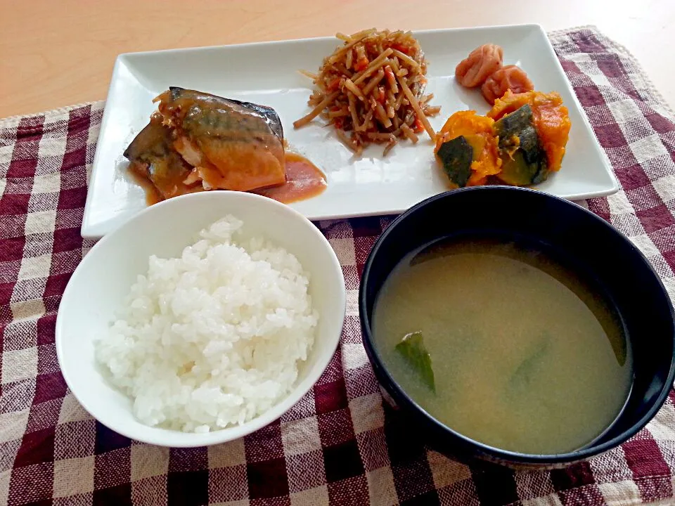 鯖の味噌煮♪きんぴらごぼう♪かぼちゃの煮付け|まいさん