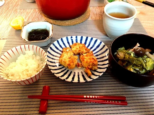 豚と白菜の蒸し煮、豆腐のあげ団子、もずく|まろさん