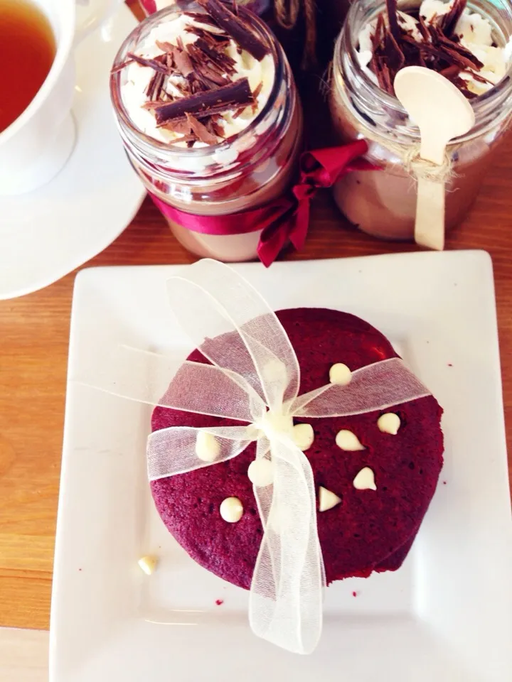 Red Velvet Choc Chip Cookie|didi kullawadeeさん