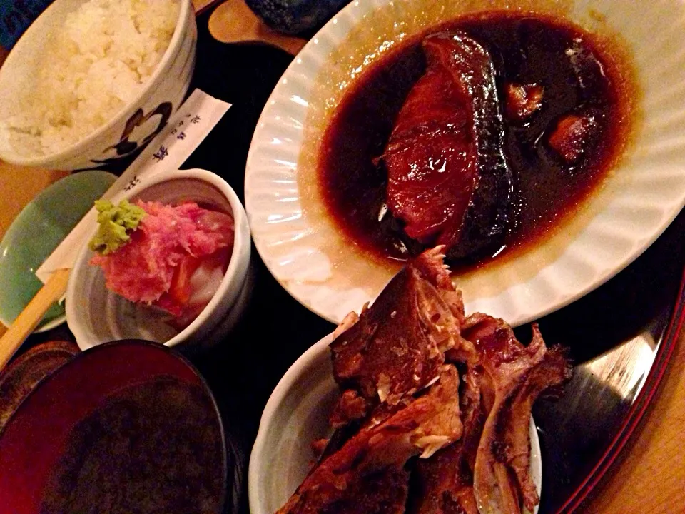 Snapdishの料理写真:銀だらの煮付定食@舞浜(新橋)|塩豚骨さん