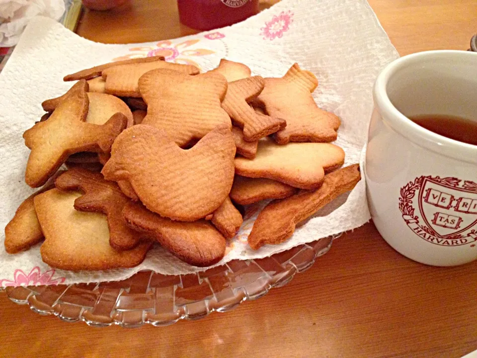 Snapdishの料理写真:簡単型抜きクッキー|risaさん