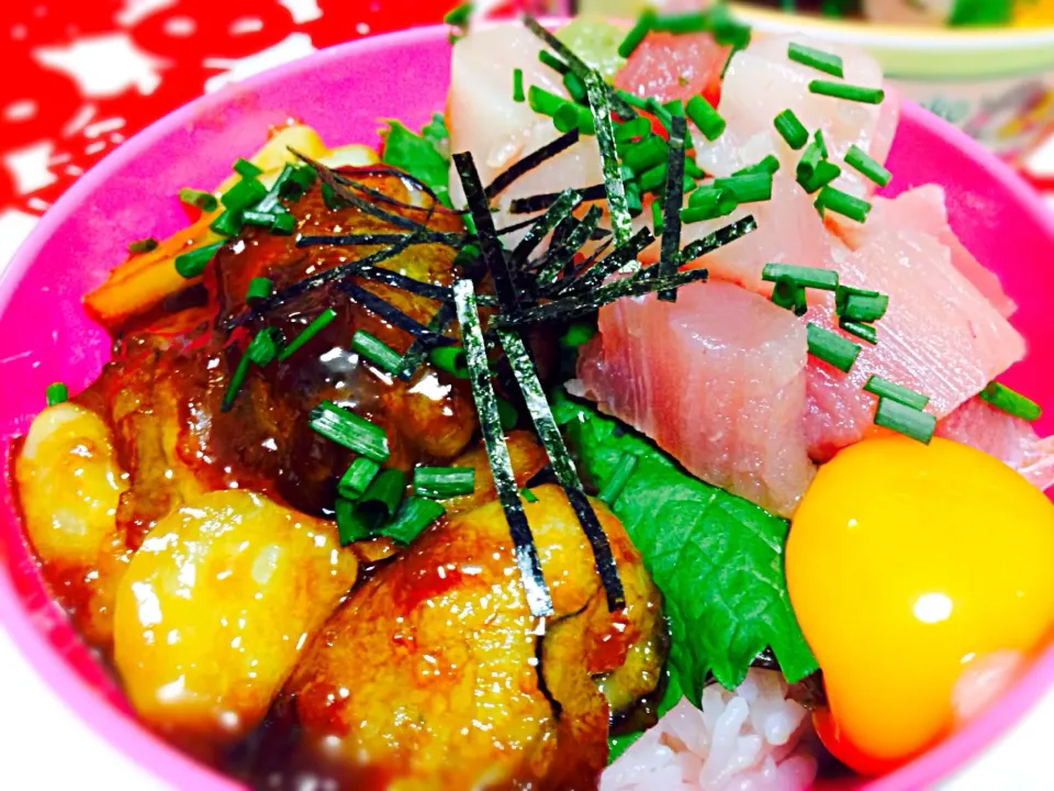 わが家の海鮮丼💖牡蠣のガーリックオイスターバター焼き&びん長まぐろのぶつ切り丼💖|きゅうちゃんさん