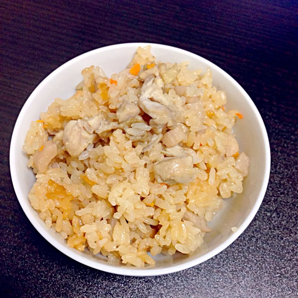 Snapdishの料理写真:鶏肉蓮根炊き込みご飯|hiroさん