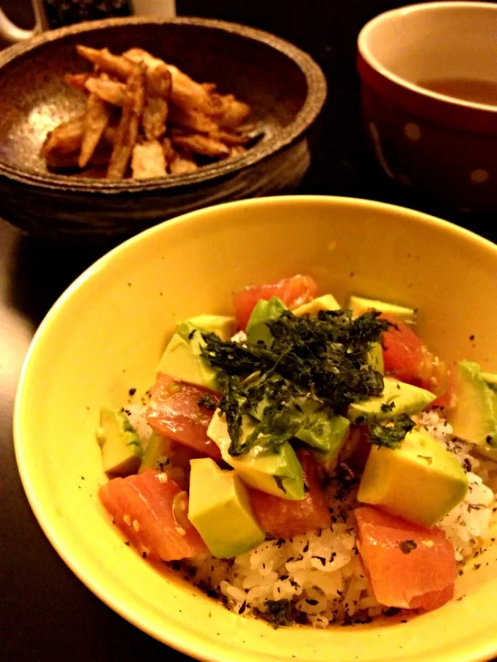 アボカドまぐろ丼|ゆきさん