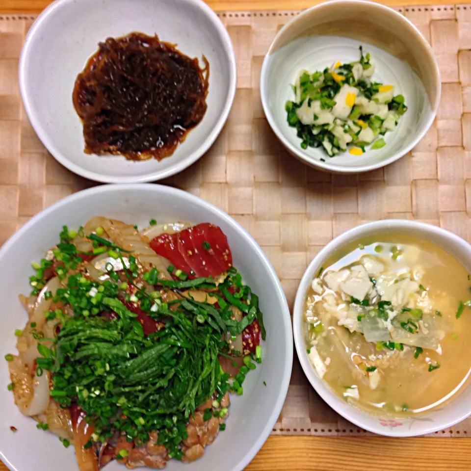 Snapdishの料理写真:海鮮納豆丼 キビご飯|Yoko Hayashiさん