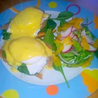 Snapdishの料理写真:eggs florentine|Tam Salemさん