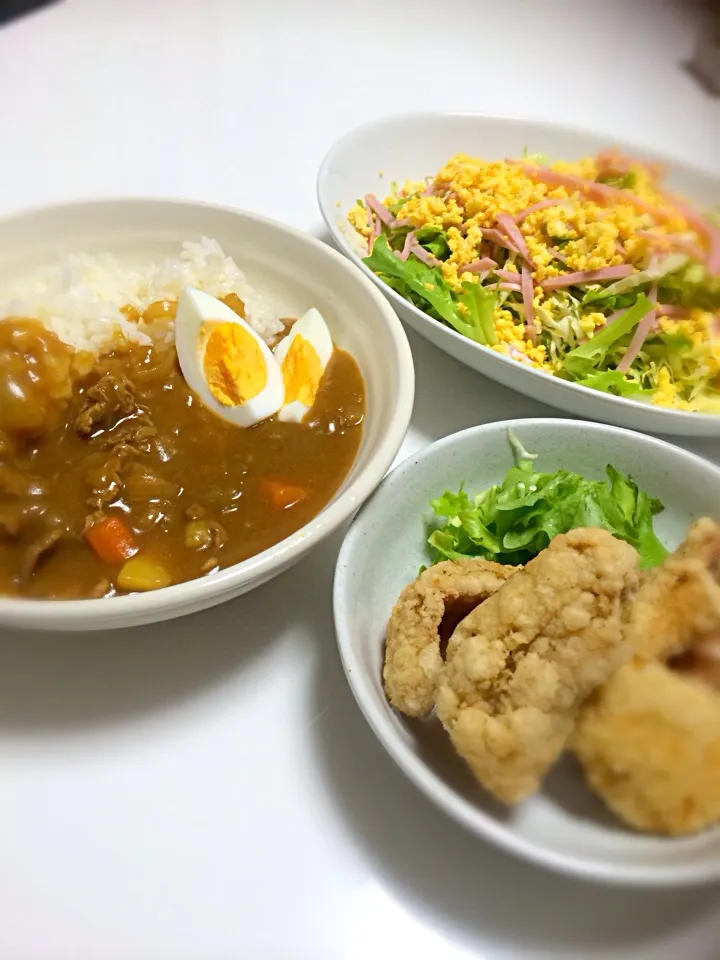 カレーライス♪赤魚の唐揚げ♪サラダ〜|むーみんさん