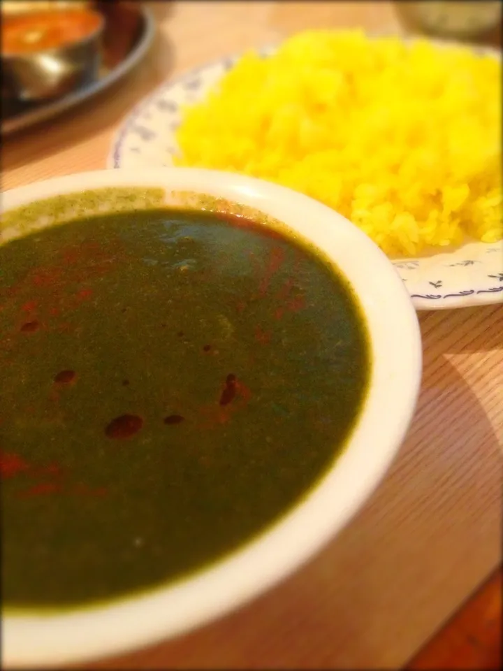 チキンとほうれん草のカレー|寺尾真次さん