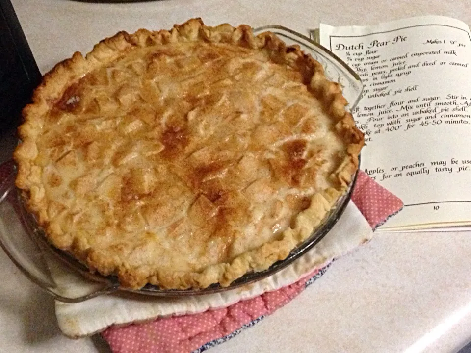 Snapdishの料理写真:Dutch Pear Pie|Jessica Phillipsさん