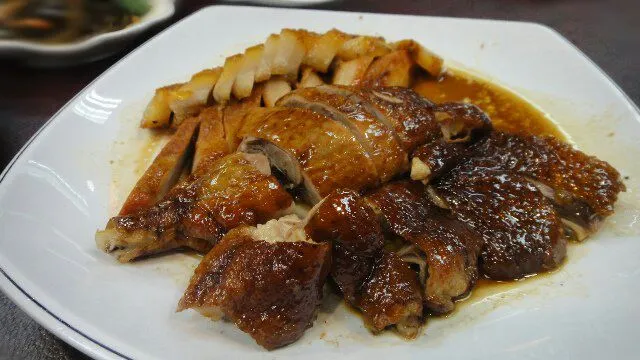 roasted duck and crispy pork|sachaさん