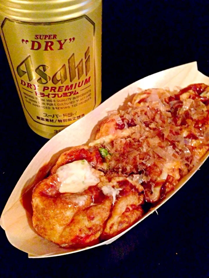 wait a moment☝"ちょっとこれで待っててね💓octopus dumplings(takoyaki)♨たこ焼き|🌈Ami🍻さん