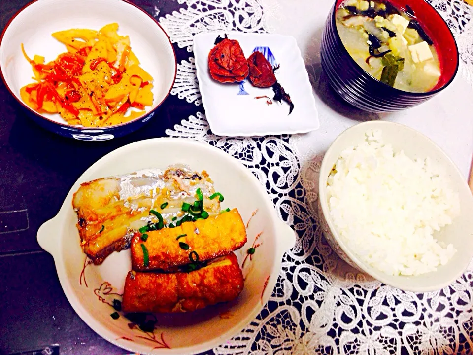 太刀魚と厚揚げの煮物の晩ご飯|やすさん