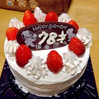 Snapdishの料理写真:誕生日ケーキ|いわもとゆうびさん