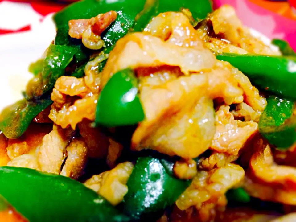 豚肉とピーマンの味噌だれ焼き💛|きゅうちゃんさん