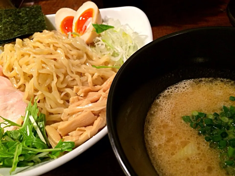 特製つけそば 中盛り 醤油 平打ち麺|tecklさん