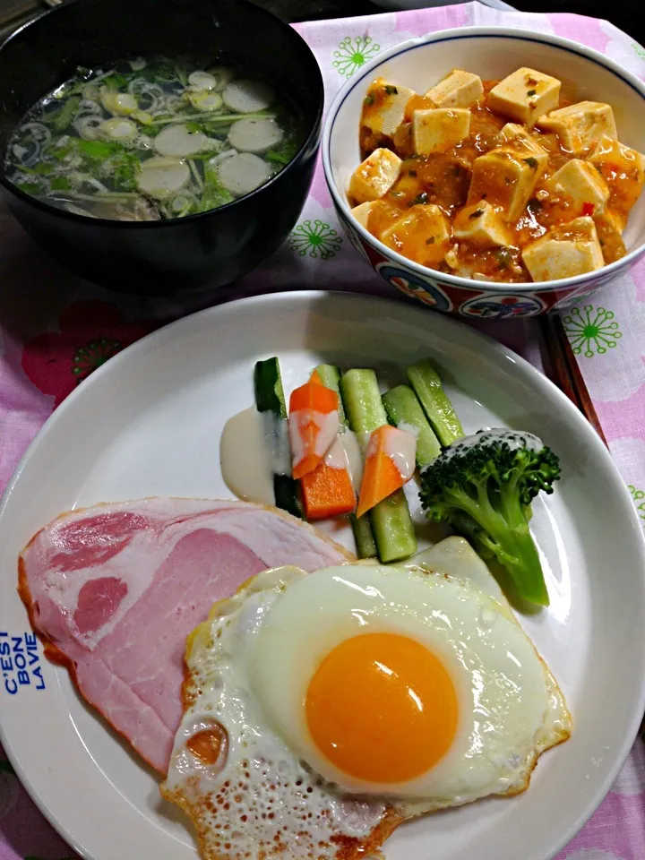 朝ごはん、玄米の麻婆豆腐丼と牡蠣と水菜のお吸物|ハルさん