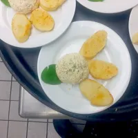 smoked trout dip with garlic herb toastpoints|keith challisさん