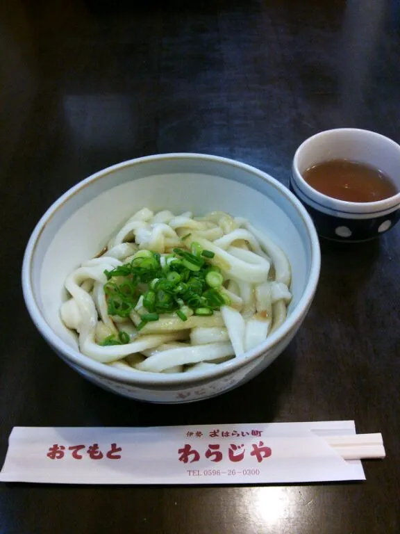 伊勢うどんね|しばゆめじさん