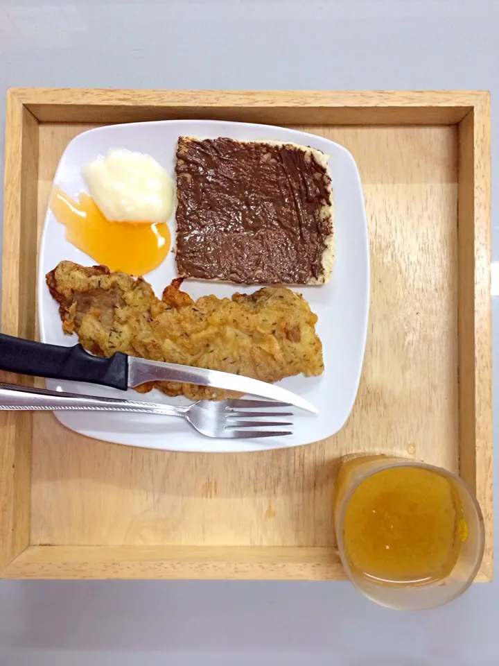 Herbal Fried Pork and Nutella Toast.|coconutstreetさん