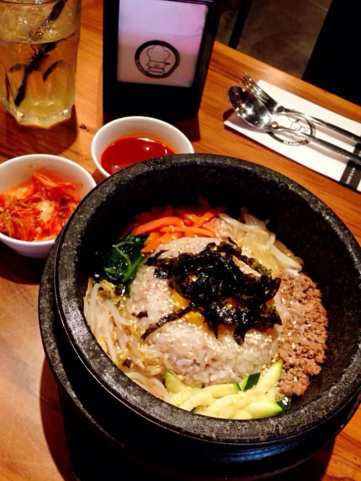 Snapdishの料理写真:Beef bibimbap|heidi🎀さん