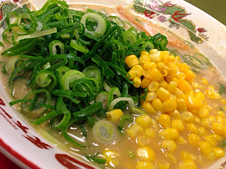 久々の〆ラーメン。|たけうちさん