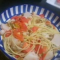 ホタテとトマトのごろごろパスタ|Amiさん