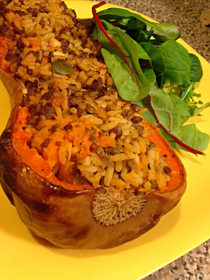 Butternut squash stuffed w/Dirty rice and greens|Carlos Baezさん