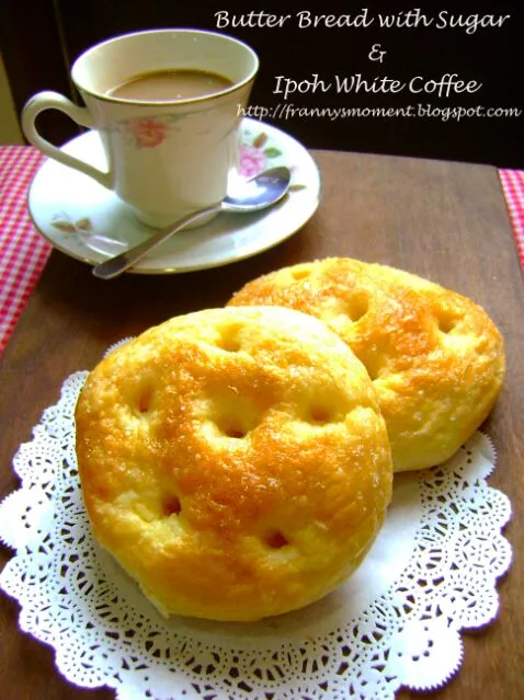 Butter bread with sugar and Ipoh oldtown white coffee.|Frannyさん