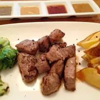 Beef Fondue|Ninta Fiusさん