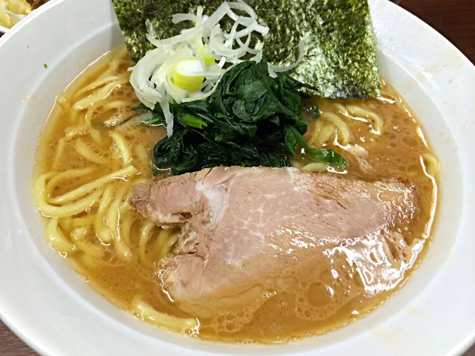 ラーメン かため 濃いめ キャベチャ|tecklさん