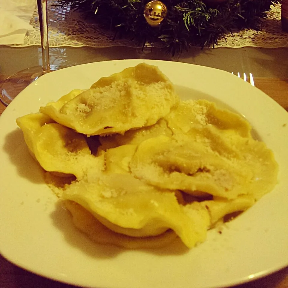 Gorgonzola + Walnut = Tortellini
Yum yum!!!|Odnoさん