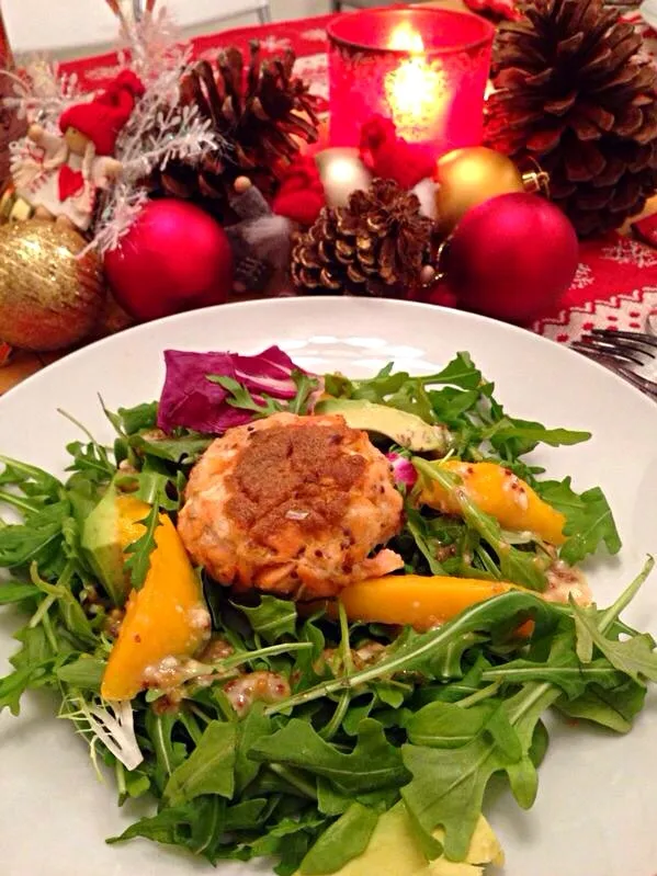 Salmon cake with mango & avocado salad|Misstyさん