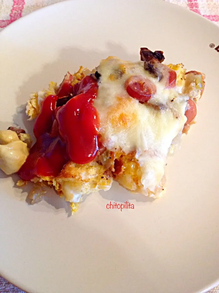 Breakfast casserole - sausages and mushrooms|chitopilitaさん