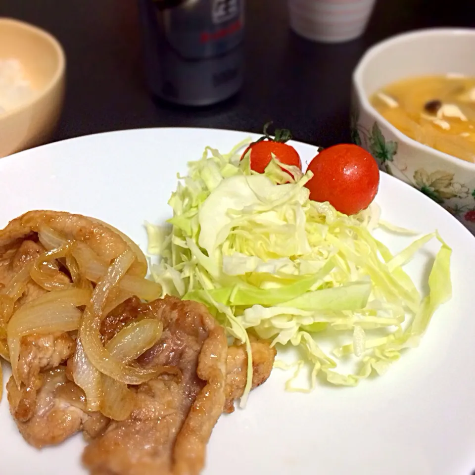 Snapdishの料理写真:ぶたの生姜焼き|kumiさん