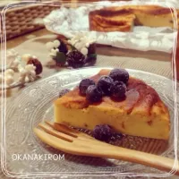 Snapdishの料理写真:冷蔵庫整理☆ヨーグルトとHMでベイクドチーズ…みたいなケーキ( •ॢ◡-ॢ)-♡