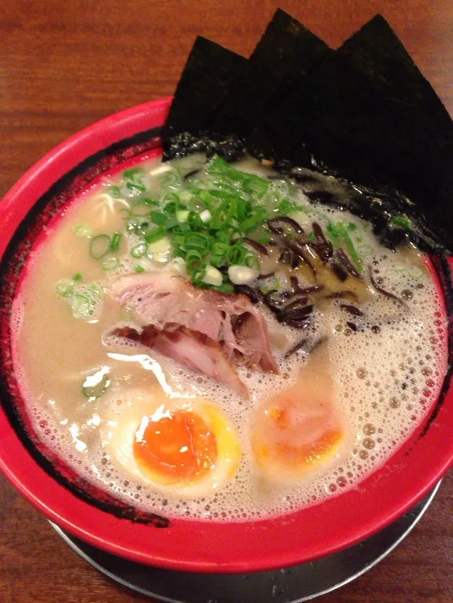 とんこつラーメン|タカハシ ミカさん