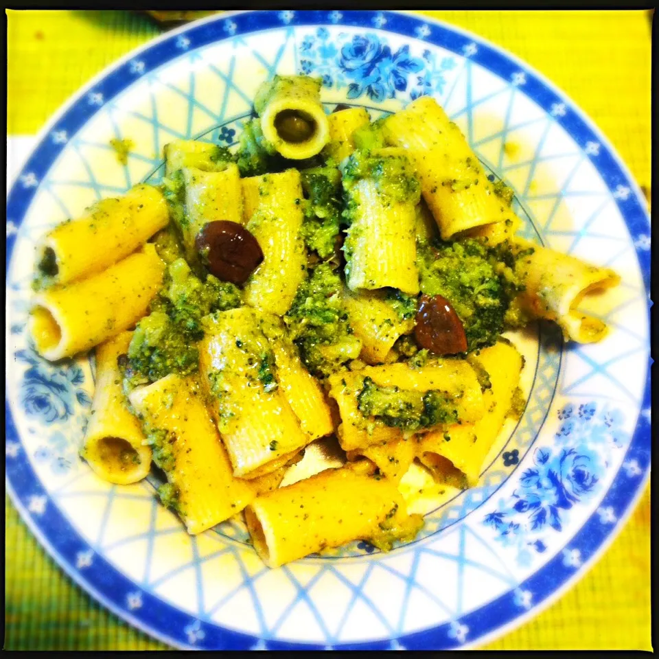 Rigatoni ai broccoli saporiti|Alessandroさん