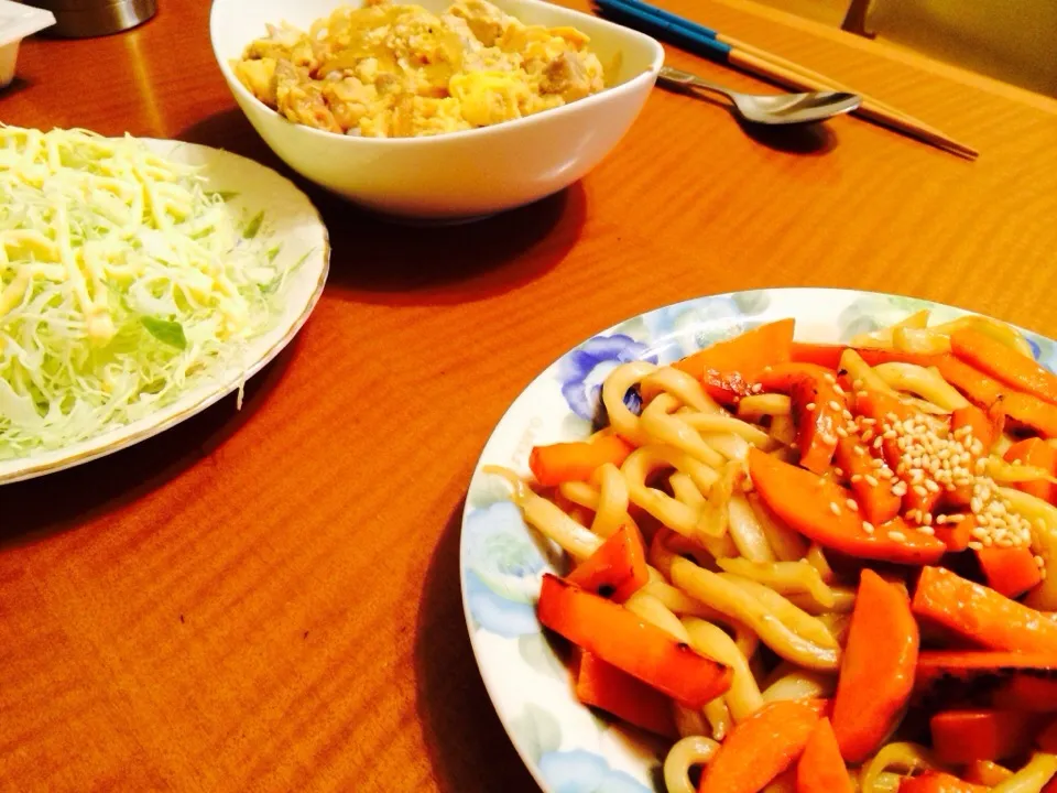 焼うどんと親子丼〜|りすなさん