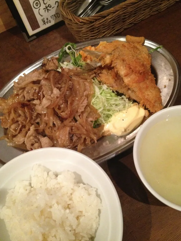 アジフライと生姜焼き定食|おてんき小僧さん