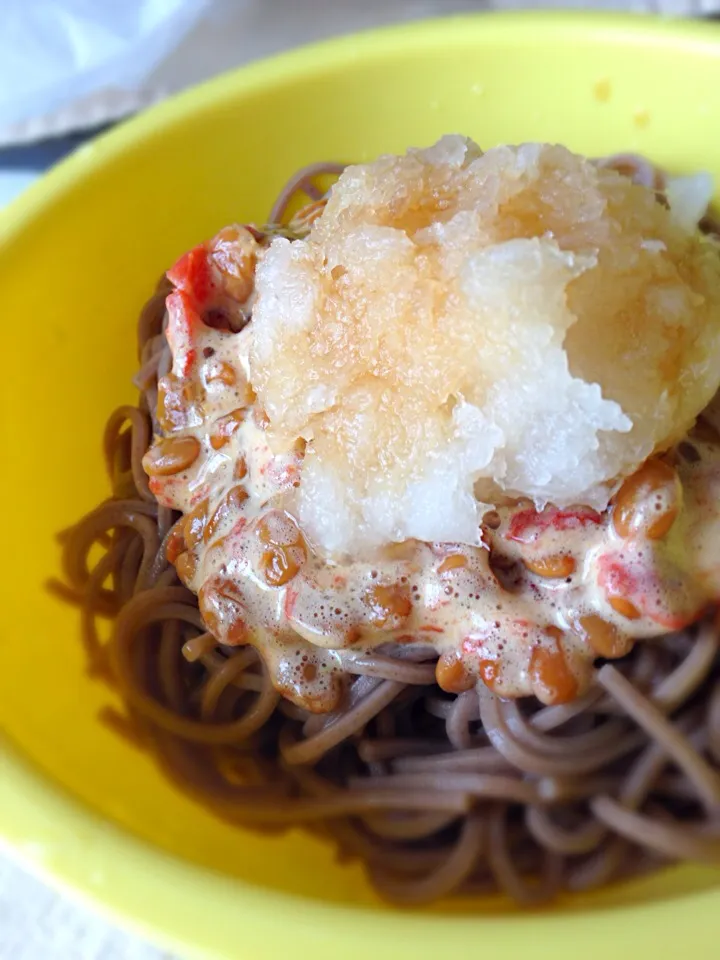 Snapdishの料理写真:カツオ梅納豆おろし蕎麦|☆けいにゃ☆さん