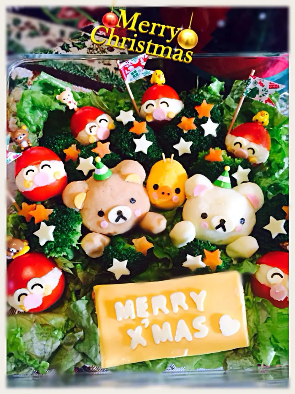 Snapdishの料理写真:リラックマファミリーのクリスマスサラダ|ゆこちんさん