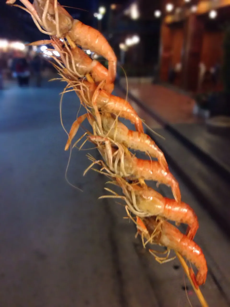 Small shrimp. Good taste.|Thirapon Wongsaardsakulさん