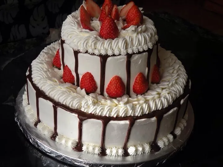 Choco and whip cream cake|Marivic Tanakaさん